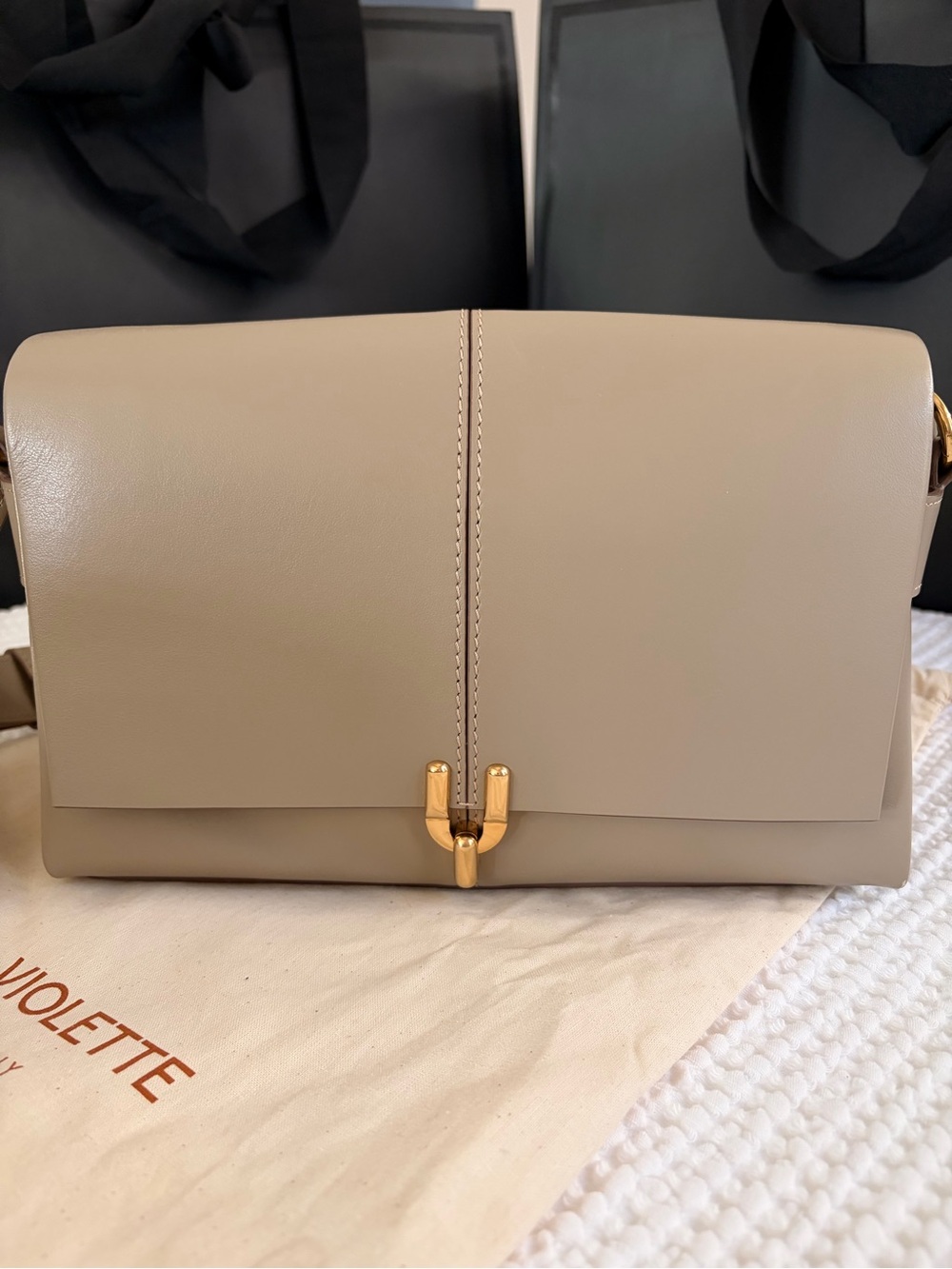 Leo et Violette Le Marcia Shoulder Crossbody Taupe Grege Leather GUC $565